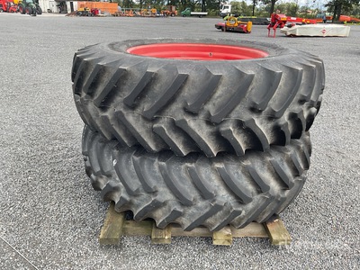 Quantity of (2) Voltyre 520/85 R42 2 tyres Wheels