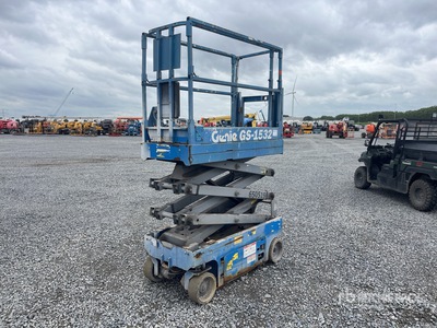 2016 Genie GS-1532 Electric Scissor Lift