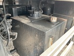 Underbody with Hydraulic Tank