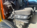 Cab with Seats/armrests
