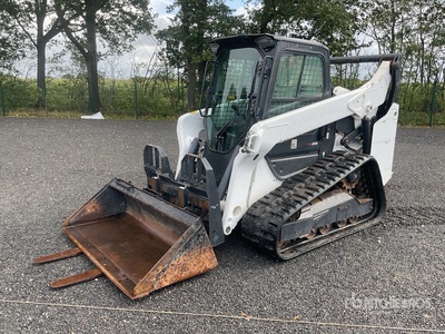 2022 Bobcat T76 Two-Speed High Flow Compacte Schranklader
