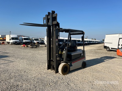 Nissan Q02L25CU 2500 kg Electric Forklift