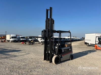 Nissan QX25 2500 kg Electric Forklift