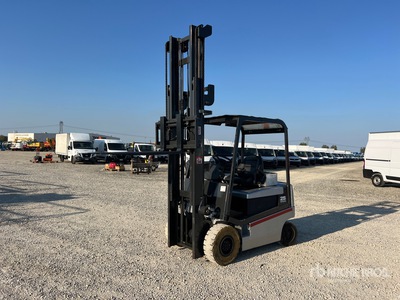 Nissan QX25 2500 kg Electric Forklift