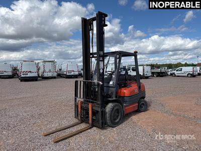 1999 Toyota 02-6FGF30 3000 kg Chariot Elevateur Chariot Élévateur (Inoperable)