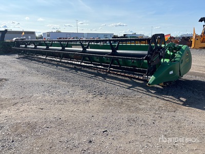 2006 John Deere 635F 35 ft Combine Header