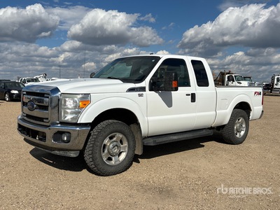 2015 Ford F-250 4x4 Extended Cab Pickup