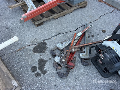 Quantity of Ridgid quantity of 3, 3" pipe wrenches 3 misc pipe wrenches/ 6 total wrenches Divers