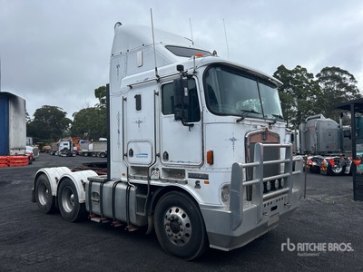 2007 Kenworth K104B Aerodyne 6x4 Ciągnik siodłowy T/A z kabiną sypialną