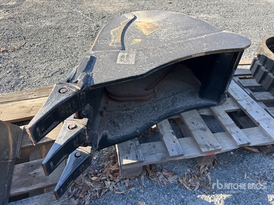 450 mm Digging Baggerlöffel - Fits 12 - 13 Ton