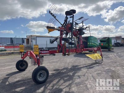 General Appearance with Foto, angolo anteriore sinistro