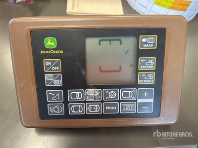 2006 John Deere 678 梱包機