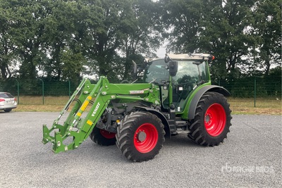 2022 Fendt 211 Vario Profi 4WD Tractor