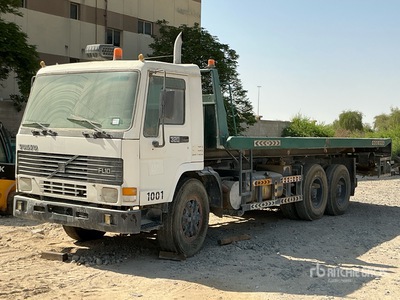 1997 Volvo FL10 6x4 Camion à ridelles (Inoperable)