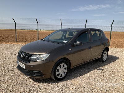 2018 DACIA Sandero Automobile