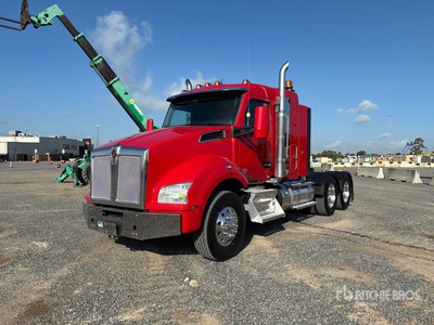 2020 Kenworth T880 6x4 Ciągnik siodłowy T/A z kabiną sypialną