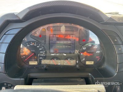 2013 Iveco Stralis 360 EEV 8x2 Camion Plateau Camion à Plateau