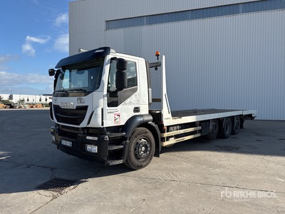2013 Iveco Stralis 360 EEV 8x2 Camion Plateau Flatbed Truck