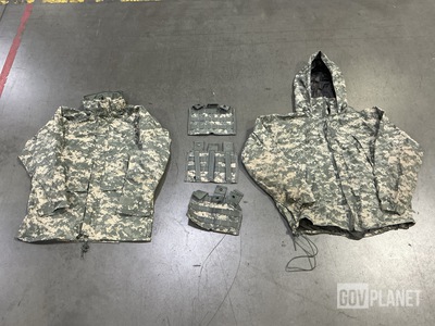 (54) M4 Three Mag Pouches, (9) Cold Weather Parkas & Assorted Items