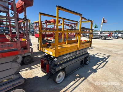 2014 Skyjack SJIII3220 Electric Schaarlift