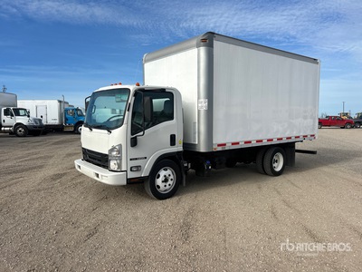 2020 Isuzu NRR Van Truck
