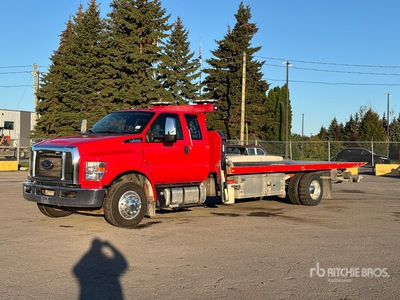 2019 Ford F-650 4x2 Extended Cab Rollback Truck