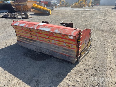 Metal Pless 7 ft Snow Plow