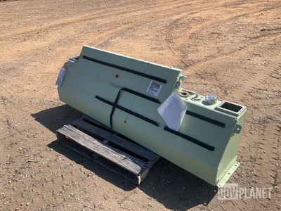 Oshkosh 3646245 Fuel Tank