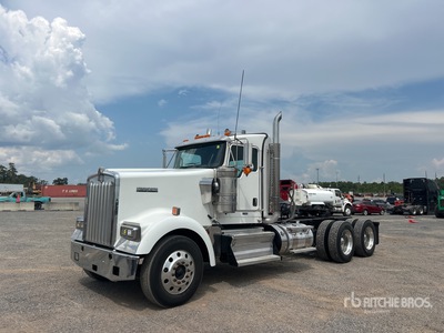 2019 Kenworth W900L 6x4 Day Cab Truck Tractor
