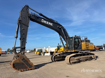 2015 John Deere 470G 油圧ショベル
