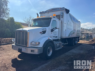 2017 Peterbilt 567 8x4 28' Peterson Camion soplador