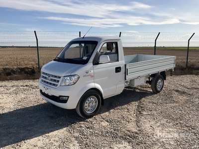 2020 Giotti Victoria SRL Gladiator Top 4x2 Flatbed Truck (Unused)