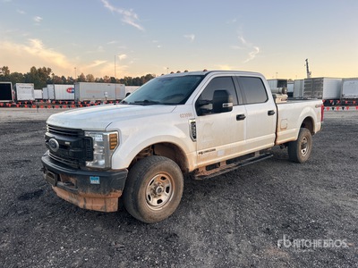 2019 Ford F-350 XL 4x4 Crew Cab Pickup