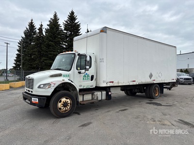 2012 Freightliner M2 106 4x2 Kastenwägen