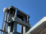 Hydraulics with Mast Lift Cylinders