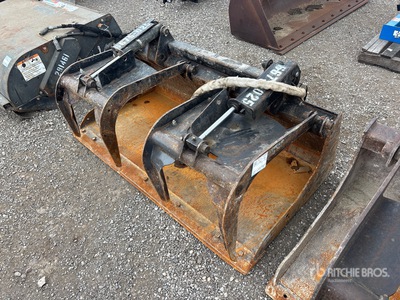 66 in Skid Steer Grapple Bucket