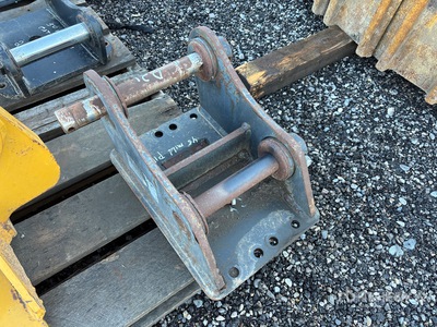 Top Plate 45mm Pin - Fits Bobcat