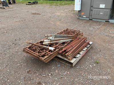 5 ft 3 in x 2 ft Iron Zaun