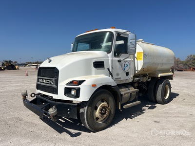 2023 Mack MD624R 4x2 Autocarro per acqua