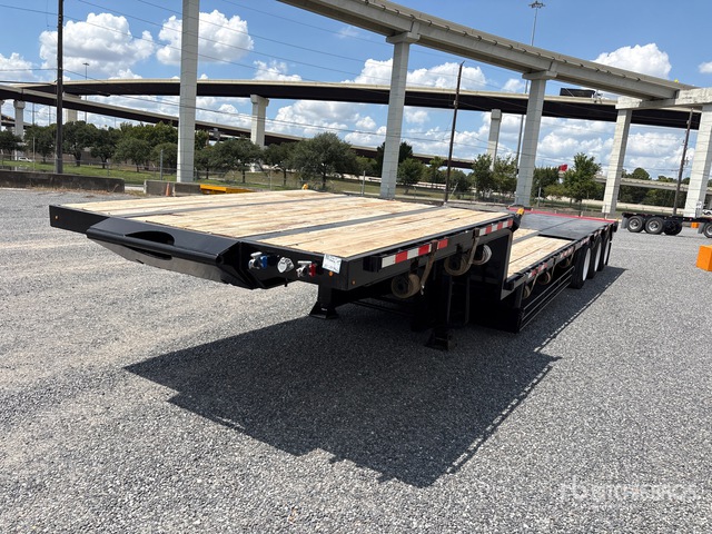 2015 Doonan 402DCB1CHFFBT 40 ft Tri/A Step Deck Oilfield Trailer