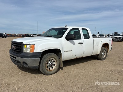 2009 GMC Sierra 1500 4x4 Extended Cab Pickup
