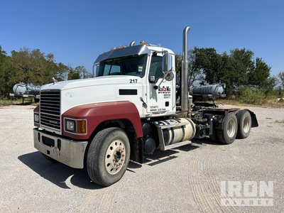 2020 Mack CH613 6x4 Cabeza Tractora Cabina Corta