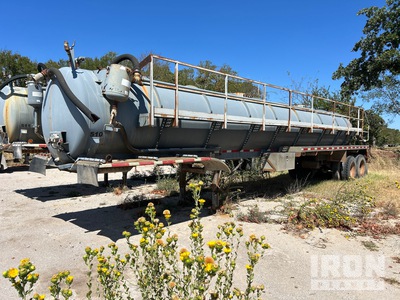2013 Troxell 140 bbl T/A Rimorchio cisterna con aspirazione