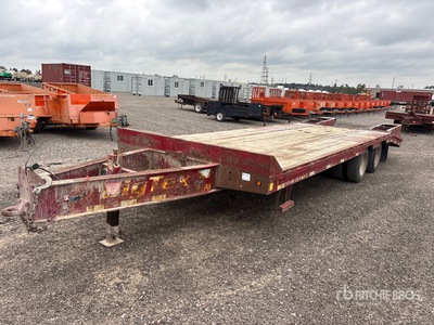 2017 Big Tex 25 ft T/A Remolque Portamaquinaria