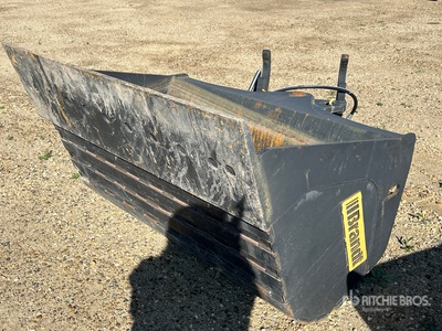 Brandt 62 in Q/C Hydraulic Tilting Excavator Bucket