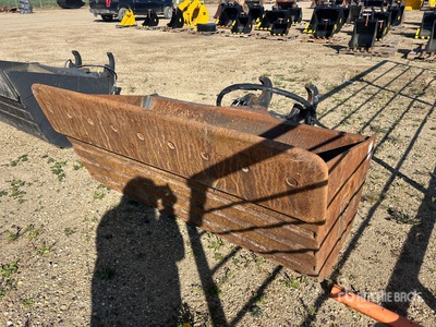 Brandt 72 in Q/C Hydraulic Tilting Excavator Bucket