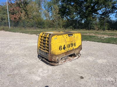 2015 Wacker Neuson DPU80R Plaque Vibrante Vibratory Plate Compactor