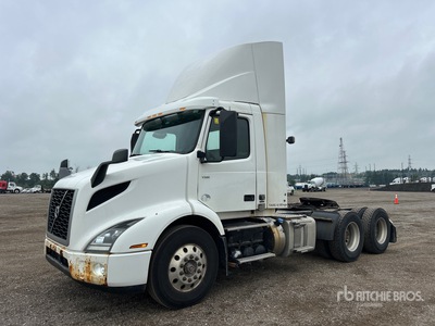 2020 Volvo VNR 6x4 T/A Day Cab Truck Tractor