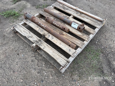 Quantity of (3) Bobcat Bit Extentions Auger Attachment