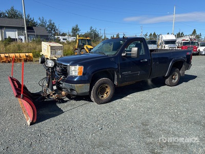 2010 GMC Sierra 2500HD 4x4 Pickup